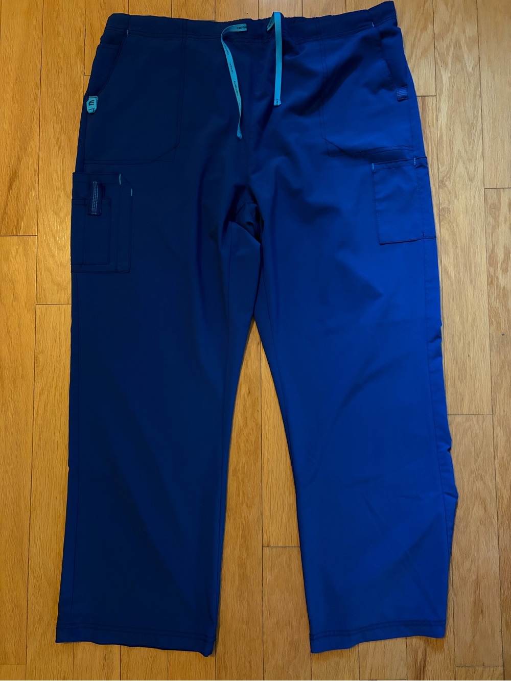 Carhartt women’s scrub pants